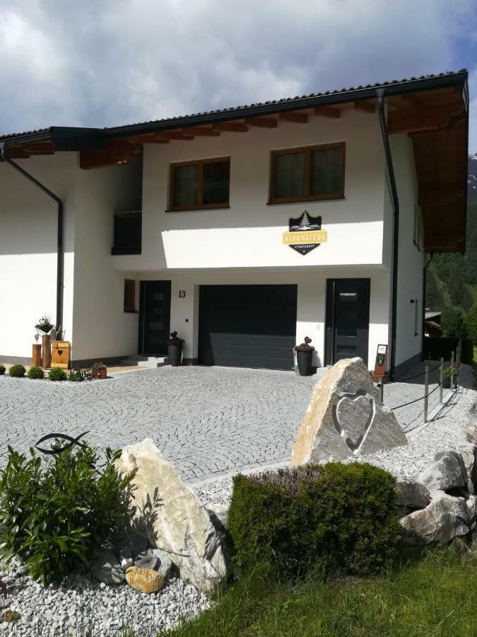 Appartement Alpenliebe Rauris Bagian luar foto
